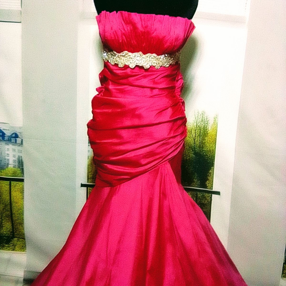 Cake Pink Ruched Strapless Gown for Prom